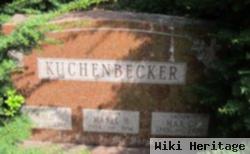 Max G Kuchenbecker