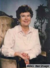 Lois Pauline Moore Newcomb