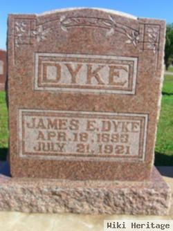 James E Dyke