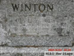 Otis E Winton