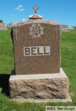 Gertrude Nellessen Bell