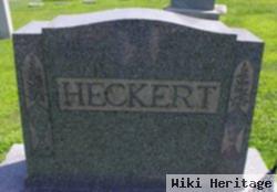 Mabel E Heckert