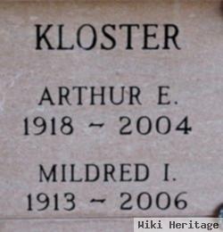 Mildred I Kloster