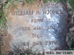 William R Hoopes