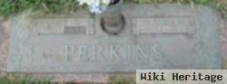 Odis E Perkins