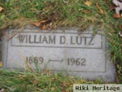 William D Lutz