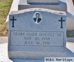 Geary Olide Doucet, Sr