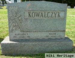 Walter J Kowalczyk