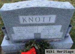 Kenneth Knott