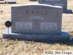 Edna M Davis