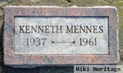 Kenneth Mennes