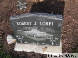 Robert J Lorei