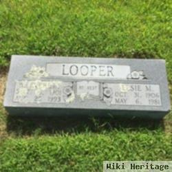 W. Everett Looper