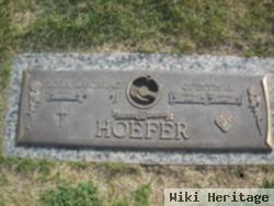 Quentin J Hoefer