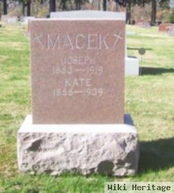 Joseph Macek