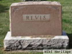 Louis Revis