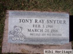 Tony Ray Snyder