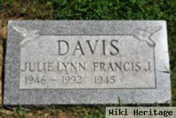 Julie Lynn Davis