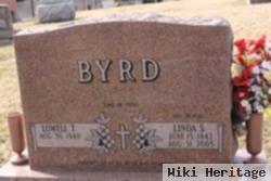 Linda S Byrd