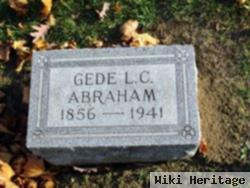 Gede Loretta Jensen Abraham