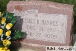 Russell R Haynes, Sr