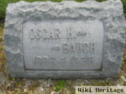 Oscar H Bauch