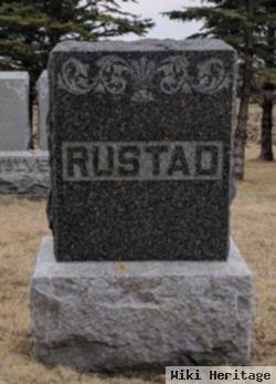 Christian J Rustad