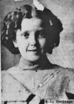 Edna Lucretia Powell Vangundy