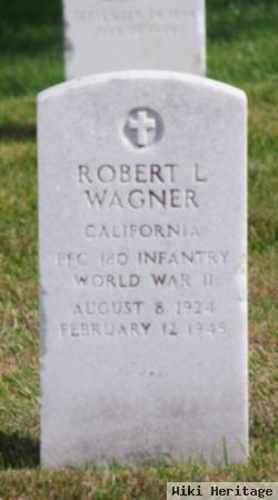 Robert L Wagner