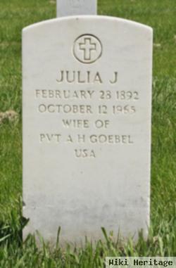 Julia J Goebel