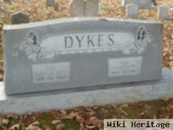 Mae Dykes