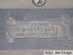 Molly Batt