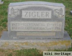 Elizabeth S Zigler