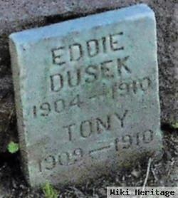 Ed "eddie" Dusek