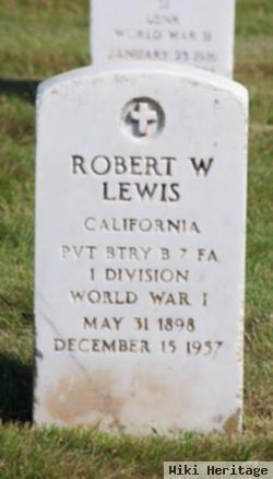 Robert W Lewis