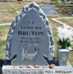 Teddy Joe "t.j." Bruton