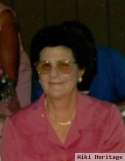 Lois Evelyn Inglet Holt, Childress