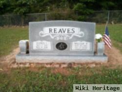 Eunice I Reaves