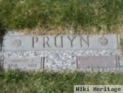 Minott Pasco Pruyn