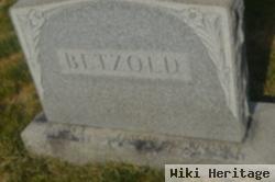 William F Betzold