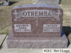 Theodore Otremba