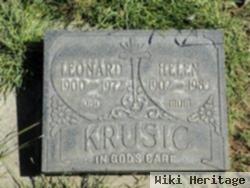 Leonard W Krusic