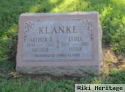 Arthur J Klanke