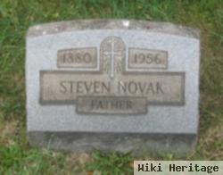 Steven Novak