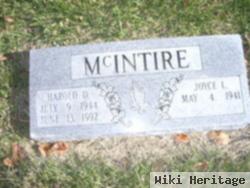 Harold D Mcintire