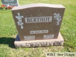 Doris Berthot