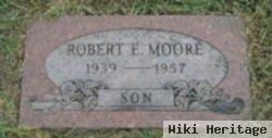 Robert Eugene Moore