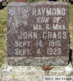 Raymond Grass