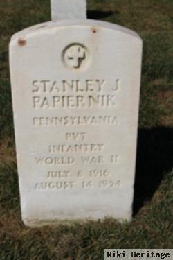 Stanley J Papiernik