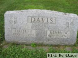 Henry W Davis